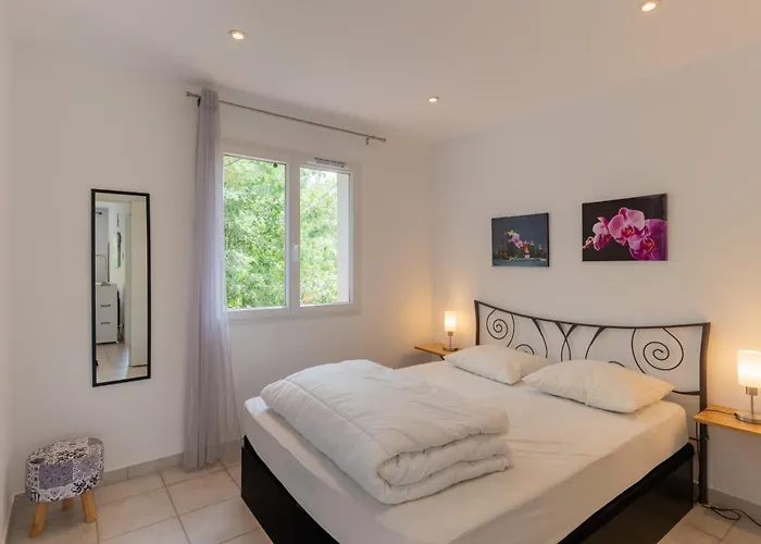 Le Pequelet Holiday home